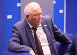 Брал не только деньгами: стало известно, какую взятку получил депутат Госдумы Вороновский от Напсо из Сочи