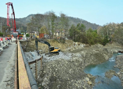 Стало известно, когда в Сочи откроют разрушенный оползнем мост, на ремонт которого выделили 58 миллионов