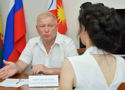 Депутата ГосДумы лишили неприкосновенности, обвинив в получении взятки в 25 миллионов от Напсо из Сочи