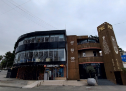 Сетевая пиццерия появится в центре Сочи на пустующем месте «Риса»