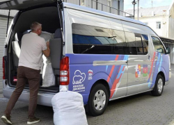 Новые микроавтобусы отправили из Сочи в больницы Крыма для бойцов СВО