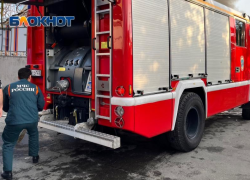 Человек погиб при пожаре в складских помещениях у моря в Сочи