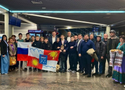 Бронзового призера чемпионата мира по боксу встретили в Сочи