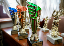 По заслугам и честь