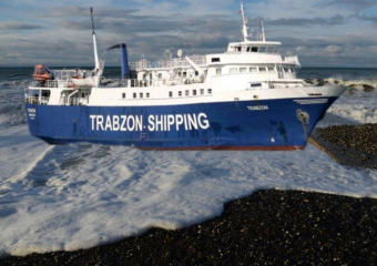 Рейс парома Трабзон-Сочи перенесли из-за угроз в Черном море