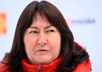 Президент ФЛГР Елена Вяльбе заявила о провокациях на массовом завале лыжниц в Сочи