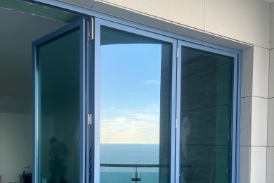 Покраска пластиковых окон и реставрация алюминиевых конструкций - 