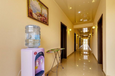 Бронирование номеров и незабываемый отдых в отеле "Лаура" - 