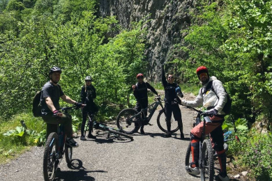 Экскурсии и туры на электро-велосипедах в Красной Поляне.