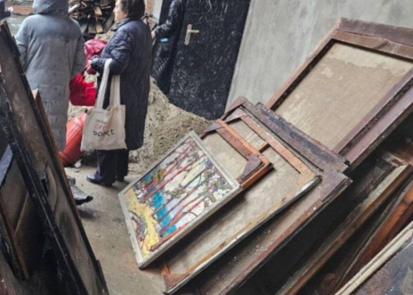 Из пожара в абхазской Национальной картинной галереи удалось спасти лишь 5% экспонатов 