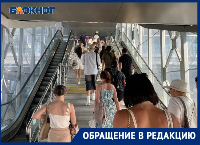 «Ставлю 3 с минусом»: туристка о железнодорожном вокзале Сочи 
