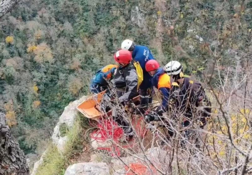 Тело пожилого мужчины обнаружили в горах Сочи