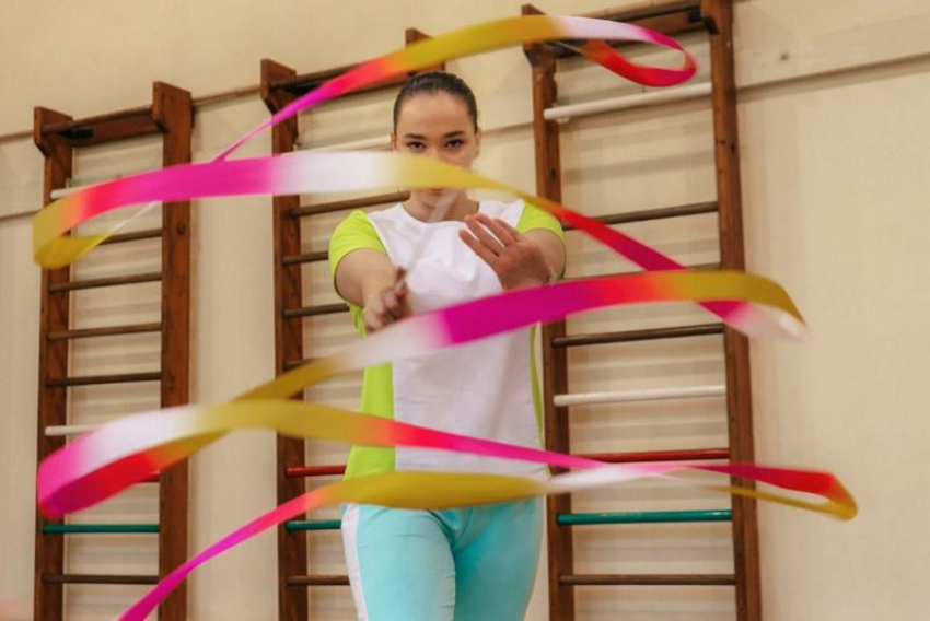 «Как Кабаева или Аверины»: в Сочи готовят мастеров художественной гимнастики