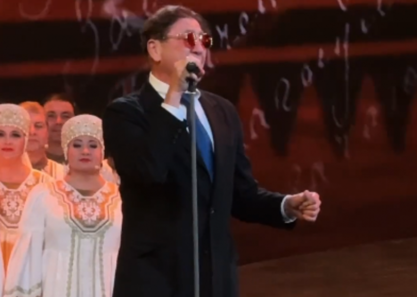 «Похабник я и скандалист»: Лепс спел песню на легендарные стихи Есенина