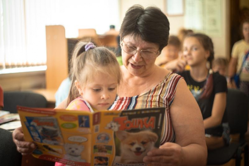 В Краснодарском крае действует добрый проект «Бабушка на час»