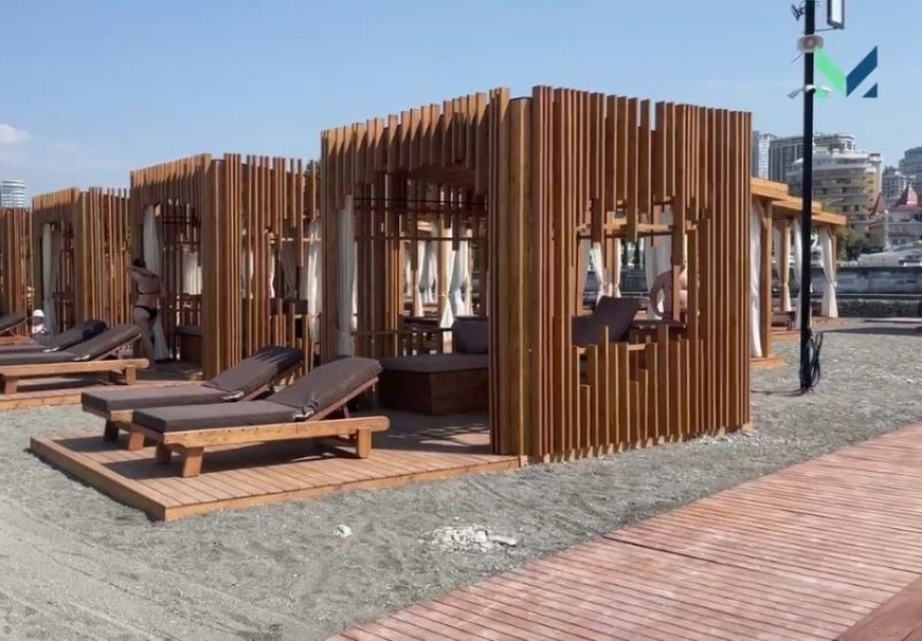 Новый пляжный комплекс появился в Сочи