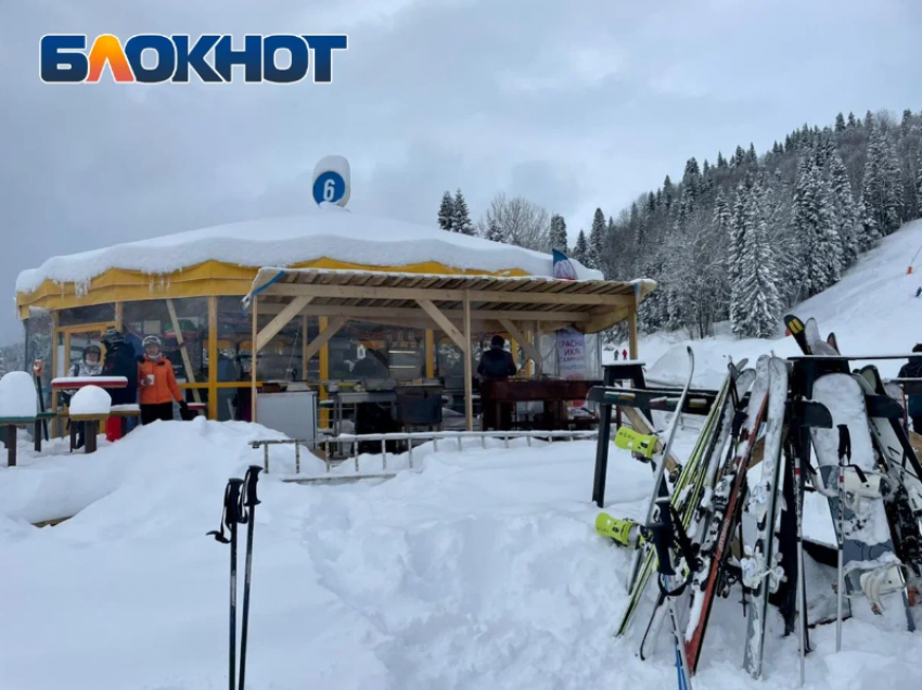 Турист погиб на горнолыжном курорте в Сочи 