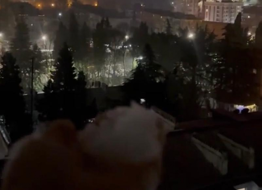 Град обрушился на Сочи