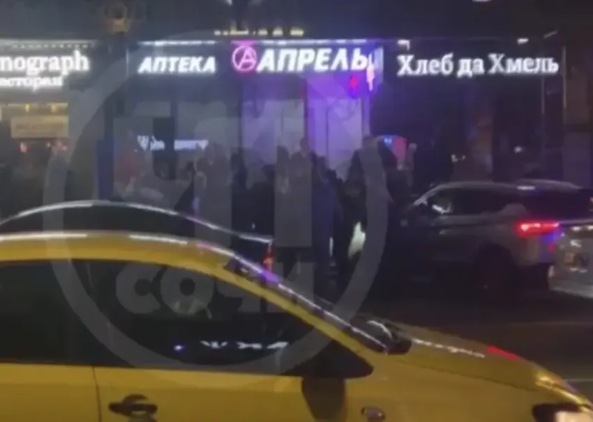 Полиция назвала фейком новость о массовой драке в Сочи, которая попала на видео