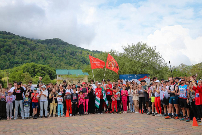 Более тысячи жителей и гостей Сочи приняли участие в фестивале «Наша Победа» 