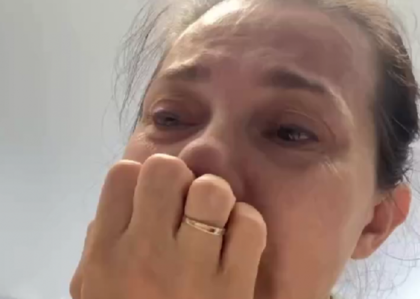 «Ночевала на пляже, на последние деньги купила яйцо»: мама в декрете назло мужу прилетела в Сочи