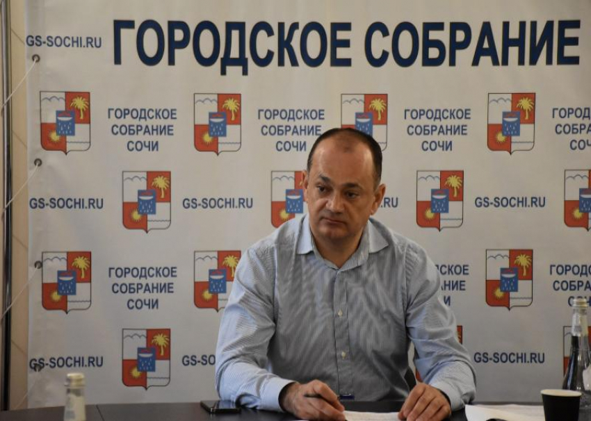 Экс-депутат Сочи Эксузян пытался вернуть многомиллионное имущество, которое у него изъяли