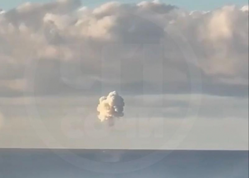 Уничтожение украинского беспилотника над морем в Сочи попало на видео