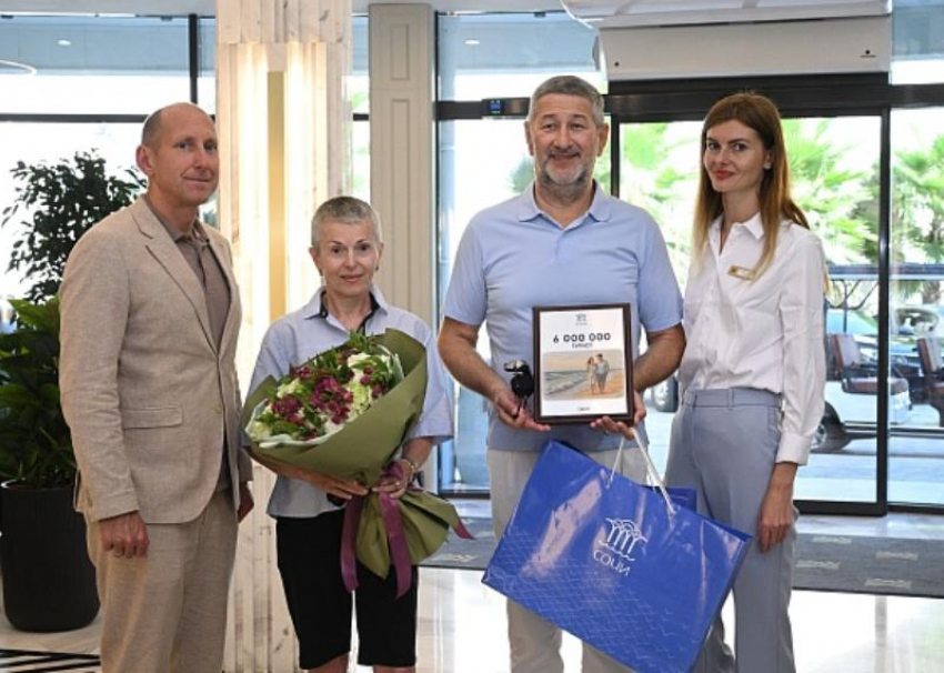 В Сочи встретили 6-миллионного туриста