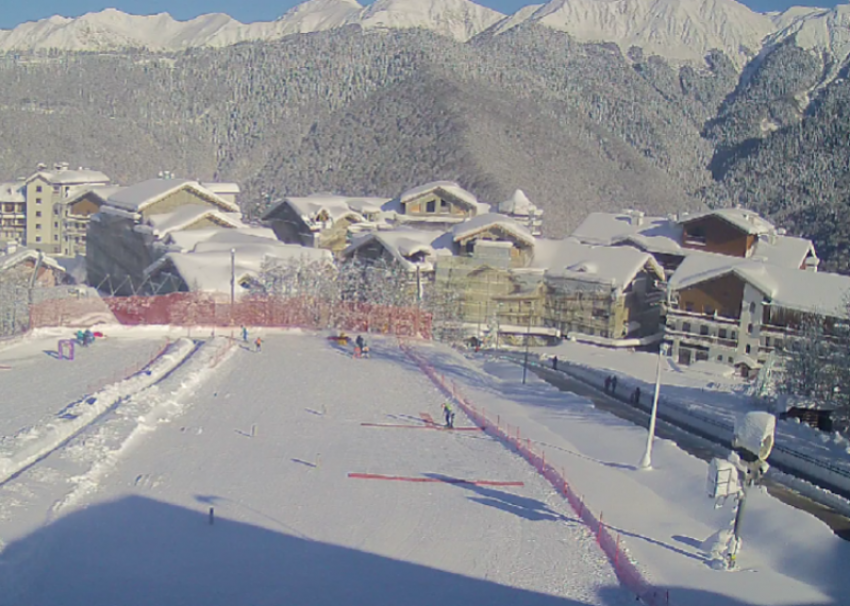 Автомобилистам закрыли въезд в Горную Олимпийскую Деревню Сочи