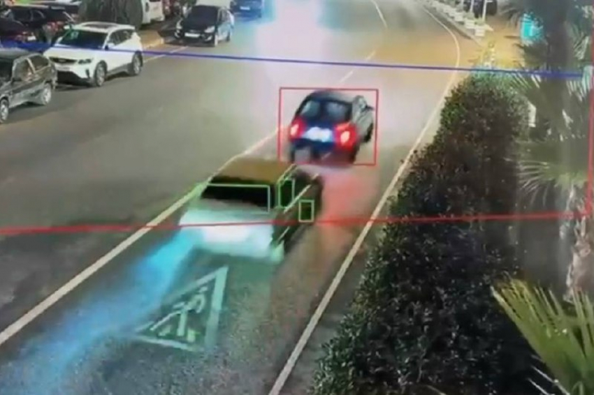 Нравится — бери: в Сочи мужчина, прогуливаясь по городу заприметил чужой автомобиль и угнал его