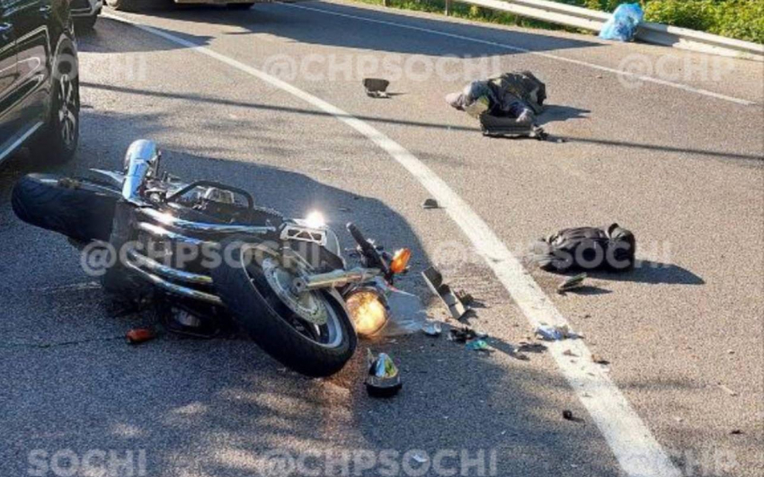 Мотоциклист разбился насмерть на трассе возле Сочи