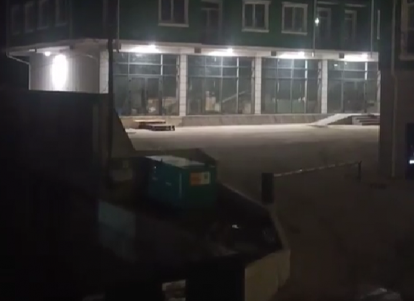 «Задыхаемся, сходим с ума»: жители Сочи жалуются на месяцы кошмара из-за шумного генератора