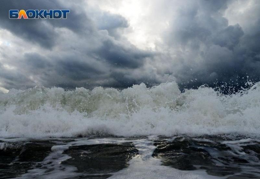 Эксперты рассказали об октябрьской температуре воды в Черном море