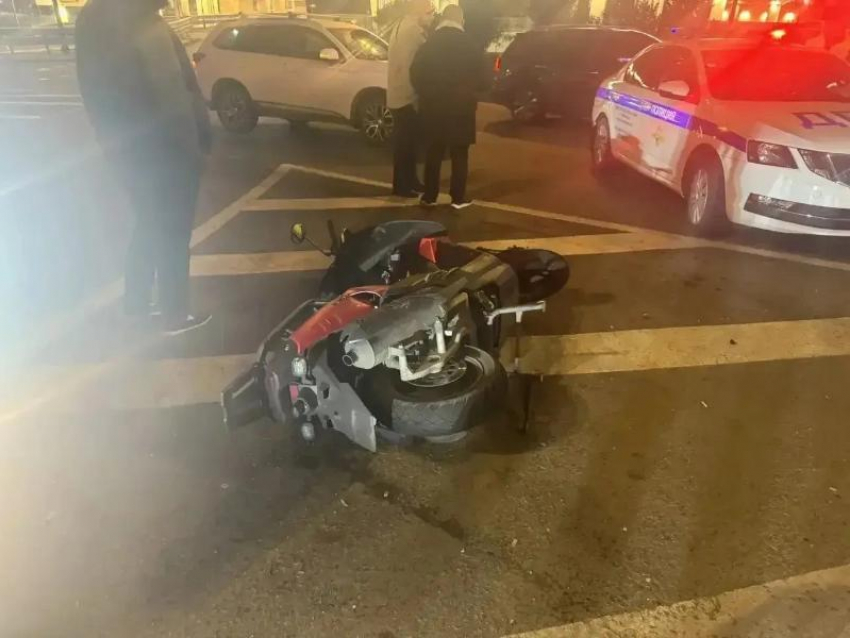 11-летняя пассажирка мопеда пострадала в ДТП в Сочи