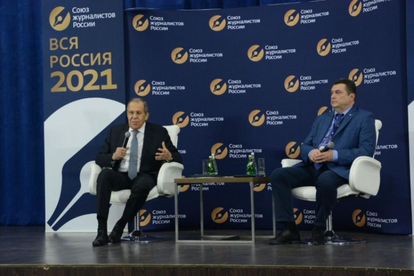 Лавров передал приветствие Путина гостям форума «Вся Россия-2021» в Сочи