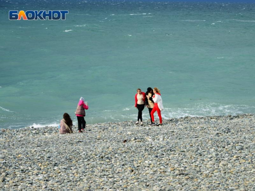 Температура воды в Черном море начала стремительно падать 