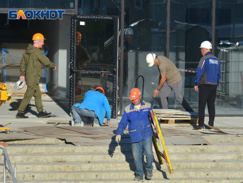 В Сочи стало меньше трудовых мигрантов