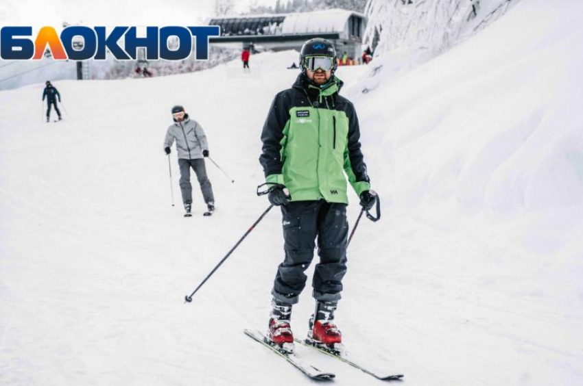 Несовершеннолетний лыжник получил серьезные травмы в горах Сочи